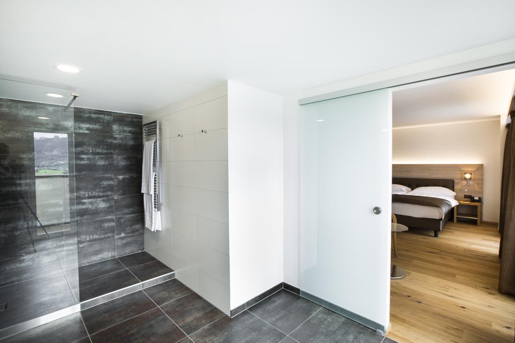 Romantik Hotel Le Vignier Avry-devant-Pont Δωμάτιο φωτογραφία